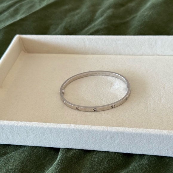 Love Cartier diamond bracelet size 17 , 6 diamonds - Picture 1 of 8